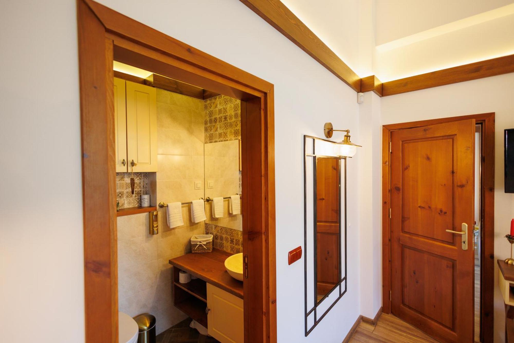 Mountain Villa Jordan- With Jacuzzi Razlog Esterno foto